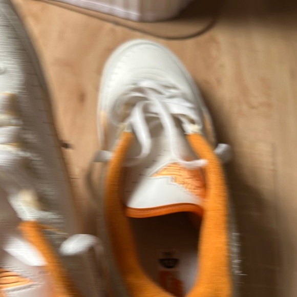 Jordan Sneakers White and Orange Accents - Picture 5 of 8